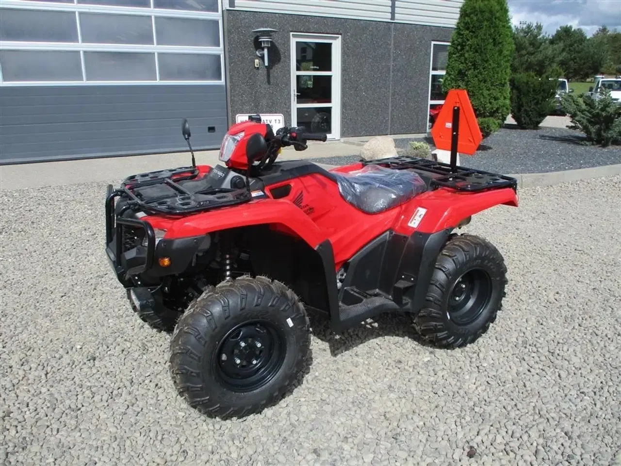 Billede 2 - Honda TRX 520 FE Traktor STORT LAGER AF HONDA  ATV. Vi hjælper gerne med at levere den til dig, og bytter gerne. KØB-SALG-BYTTE se mere på www.limas.dk