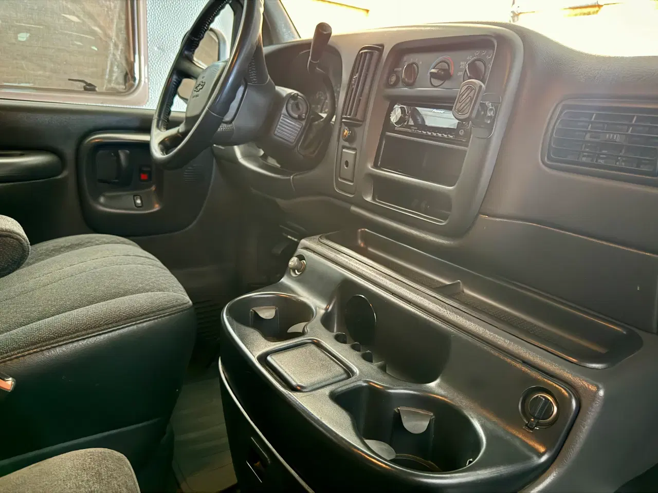 Billede 11 - Chevrolet Express Van – V8 Diesel – Aut. gear
