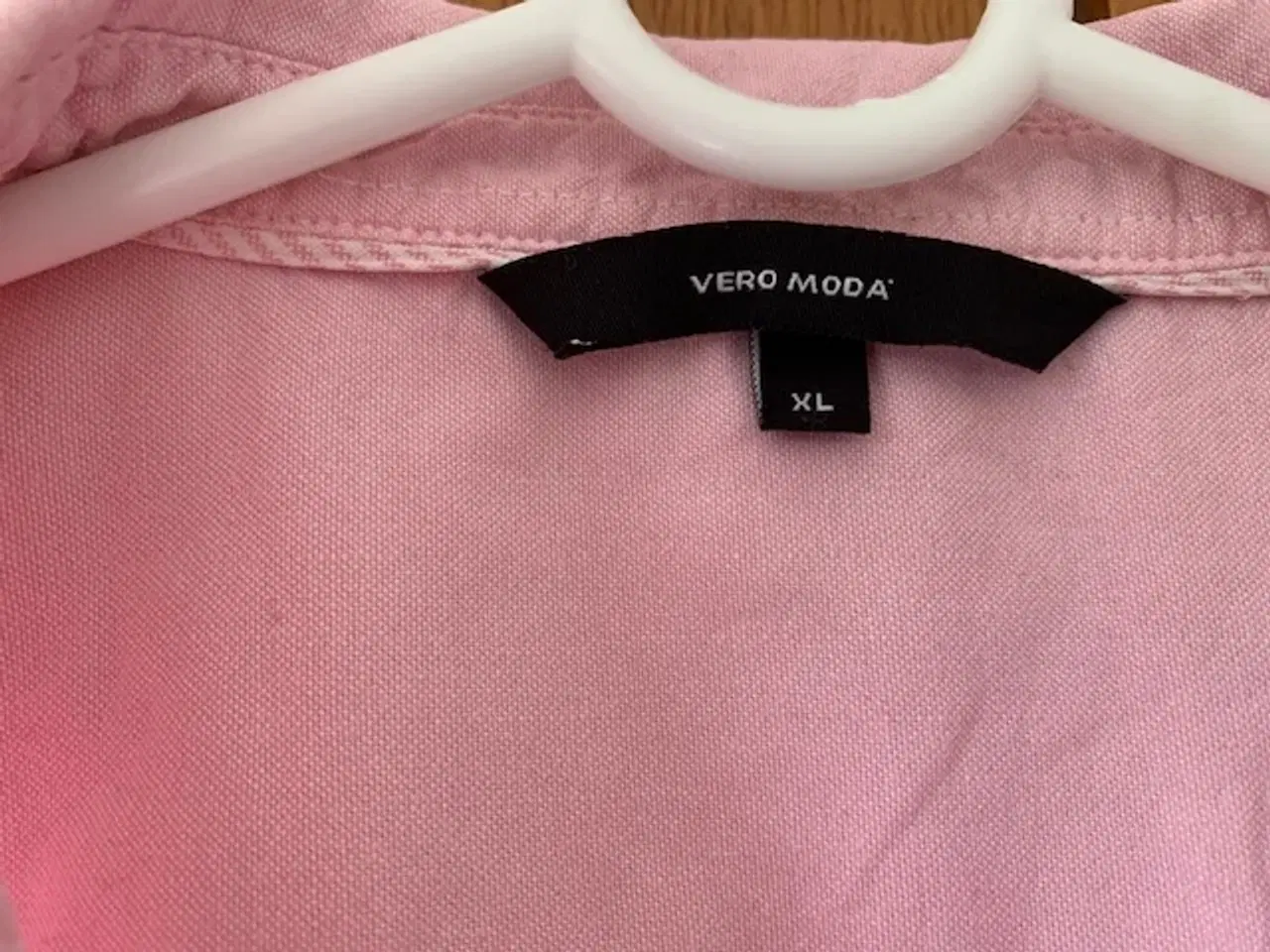 Billede 8 - Oxford skjorter Vero Moda XL, bomuld, i pæn stand
