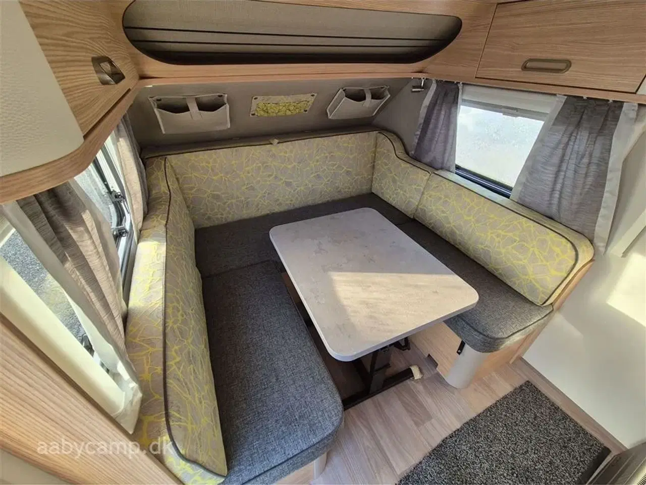 Billede 5 - 2025 - Tabbert T@b 320 RS   kompressor køleskab. forberedt til cykelstativ bag på. 1000 Kg total.