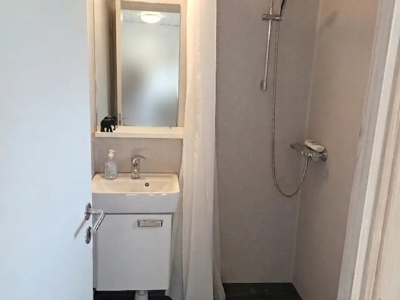 Billede 8 - Nybygget hyggeligt sommerhus sælges. 