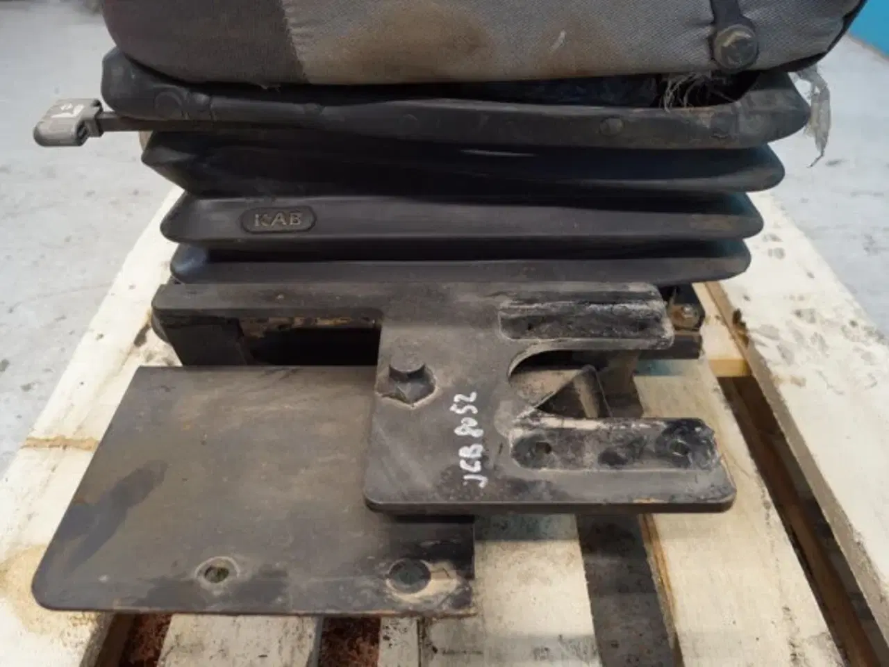 Billede 12 - JCB 8052 Sæde