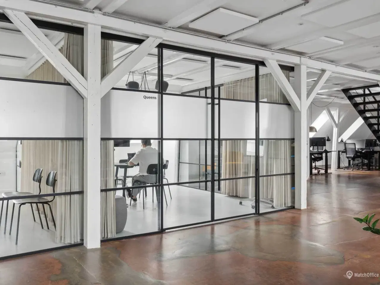 Billede 2 - Kontorlejemål med rå detaljer og moderne faciliteter - tæt på Islands Brygge metrostation.