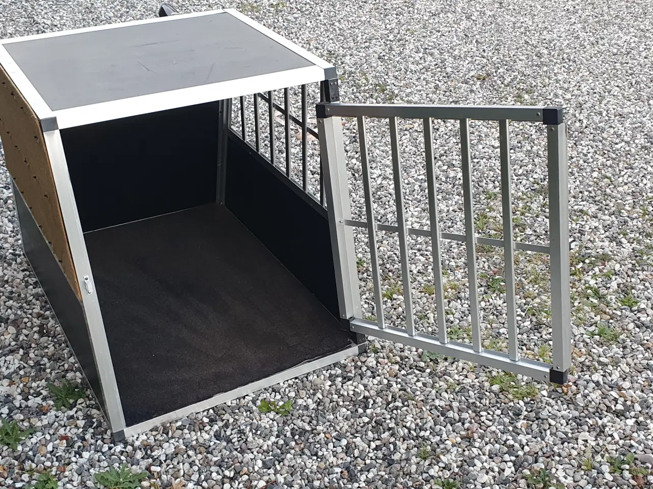Billede 8 - Hundebur / transportbur til hund.  90x66x70
