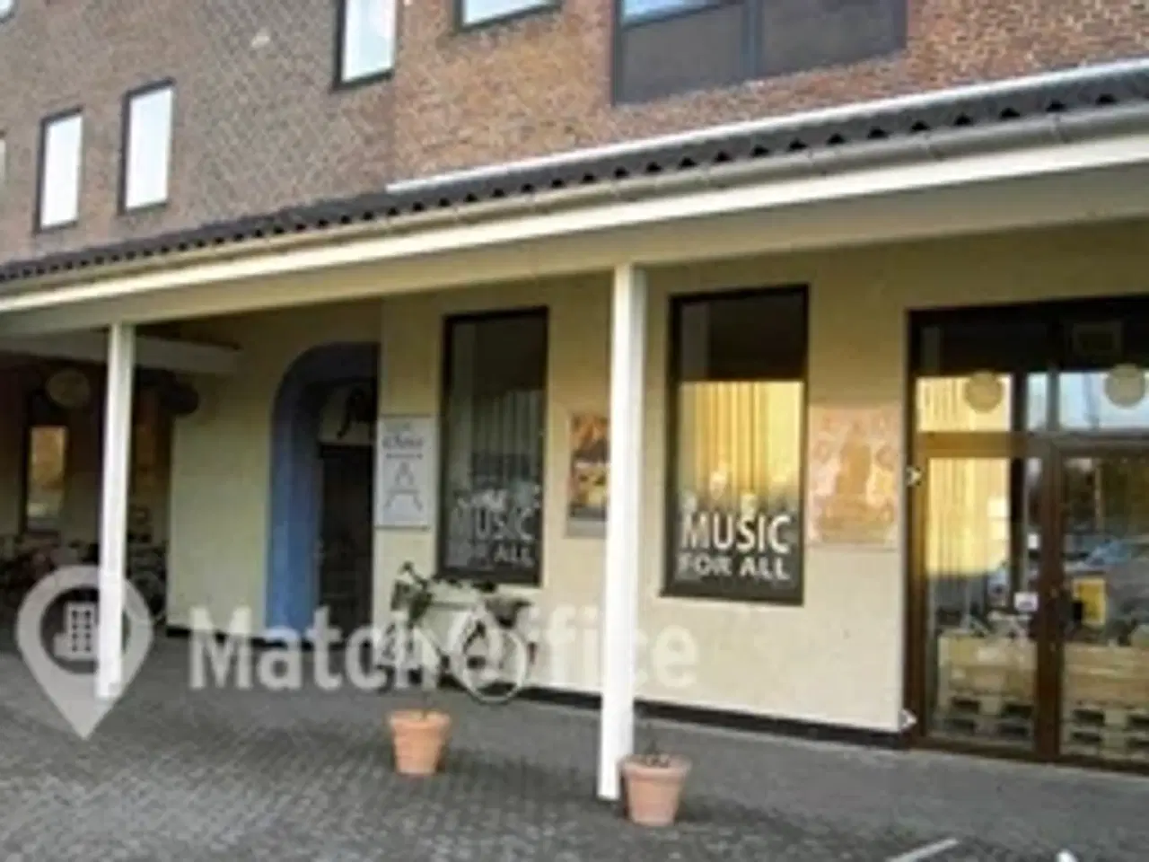 Billede 2 - Centralt beliggende butik på Vejlegadebro 2, 4900 Naksov 