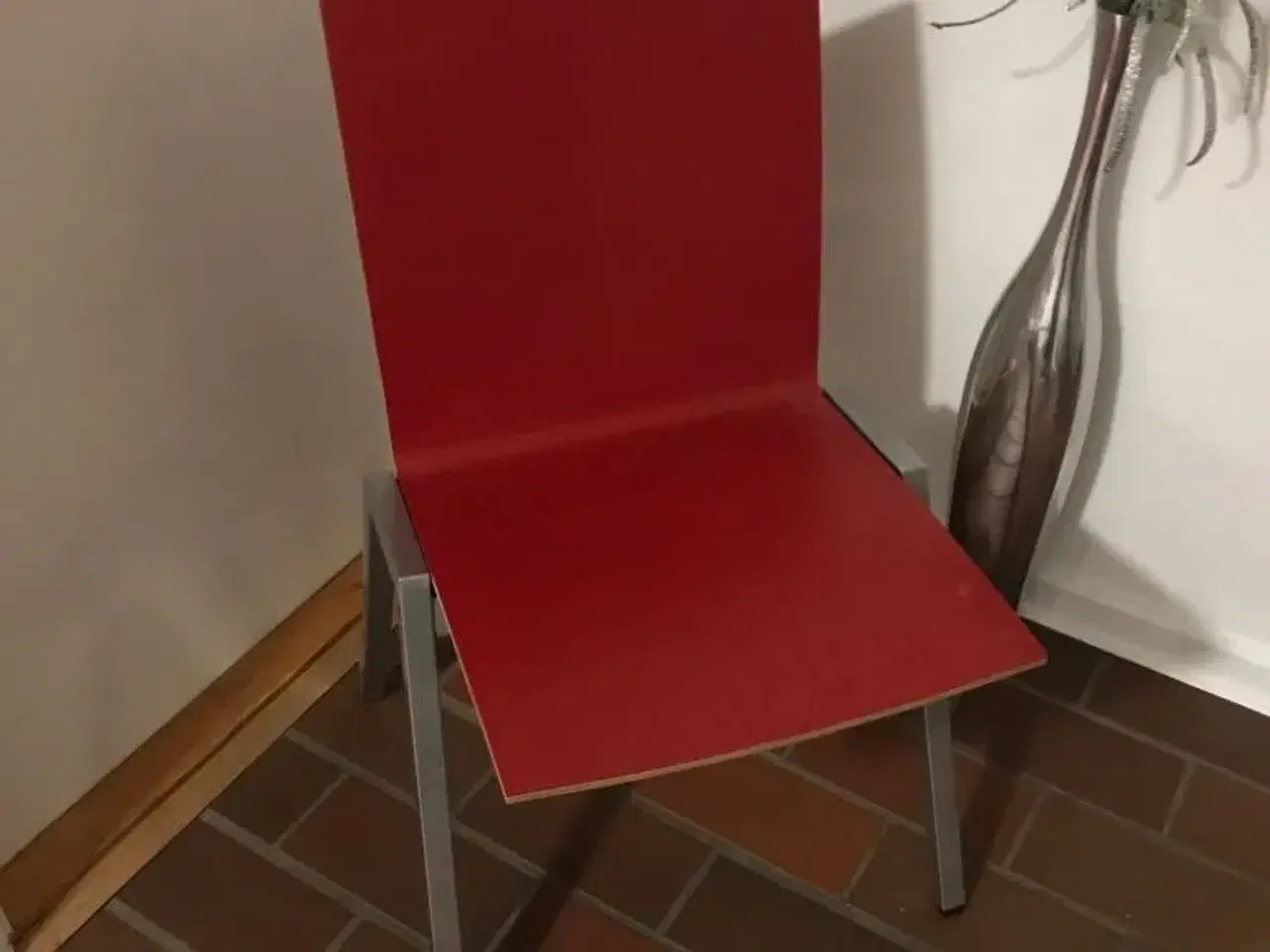 Billede 2 - 4 røde stole