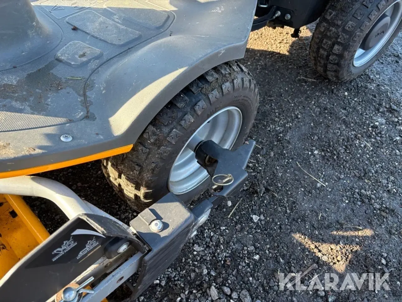 Billede 9 - Græsslåmaskine Stiga Park 120