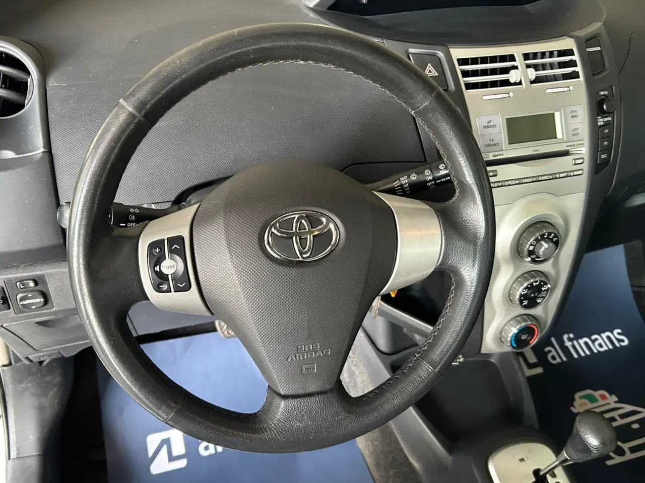 Billede 14 - Toyota Yaris 1,3 Luna M/M