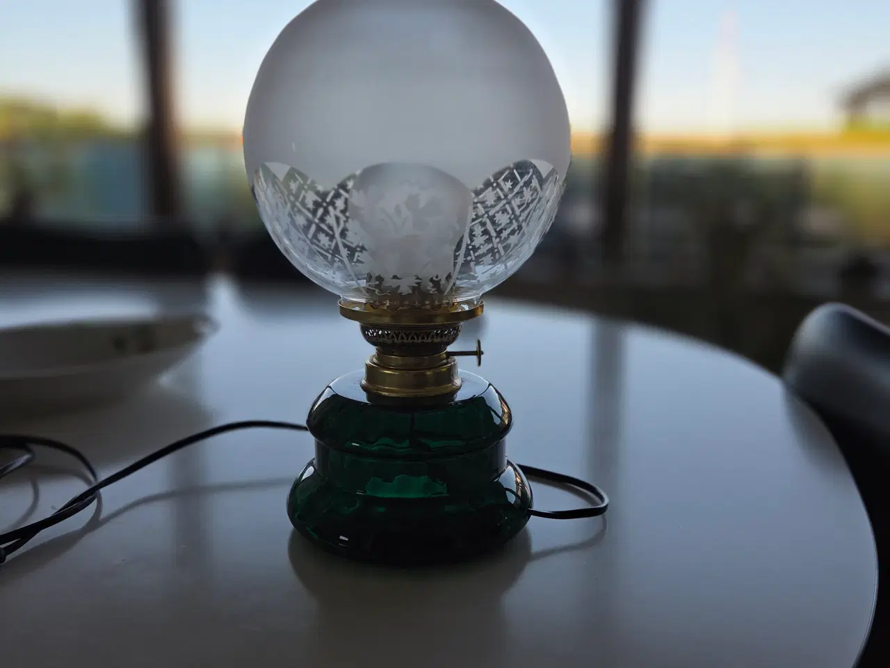 Billede 1 - Bordlampe med LED lys (Original monteret)