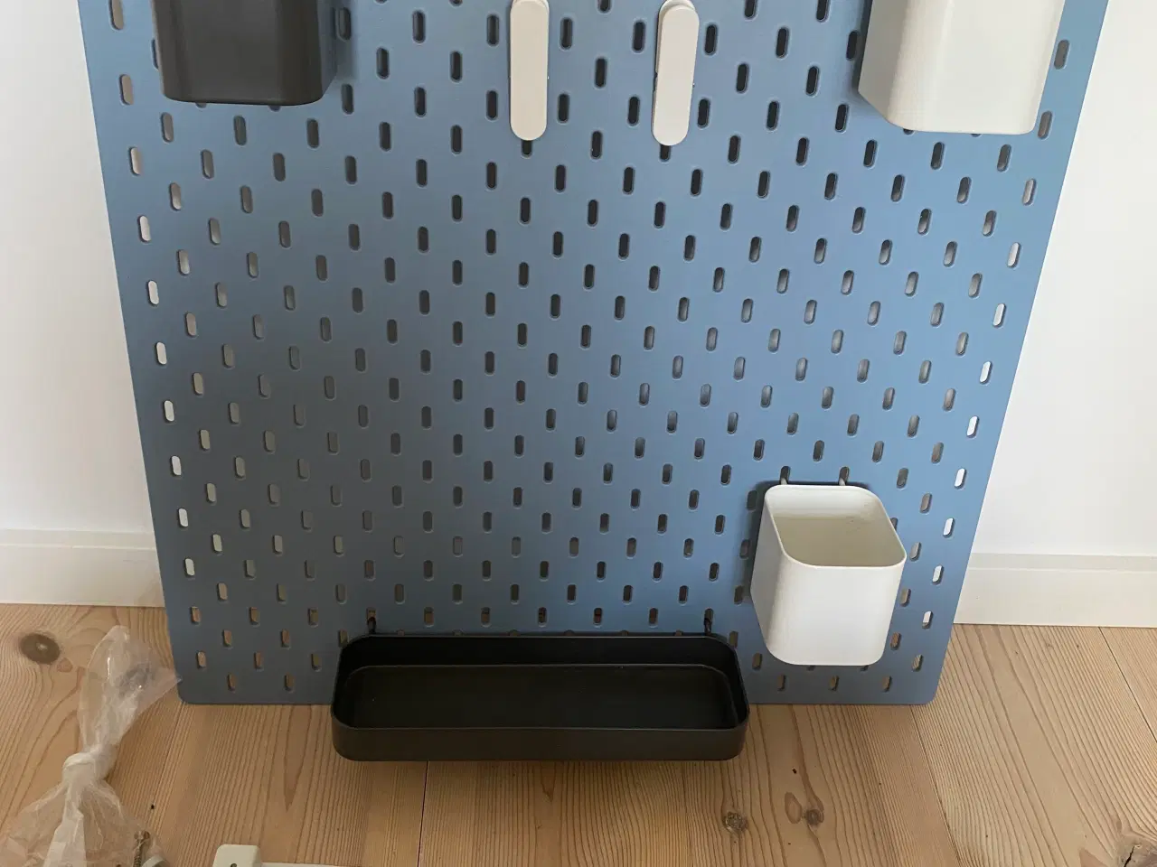 Billede 2 - Ikea hulplade opslagstavle 