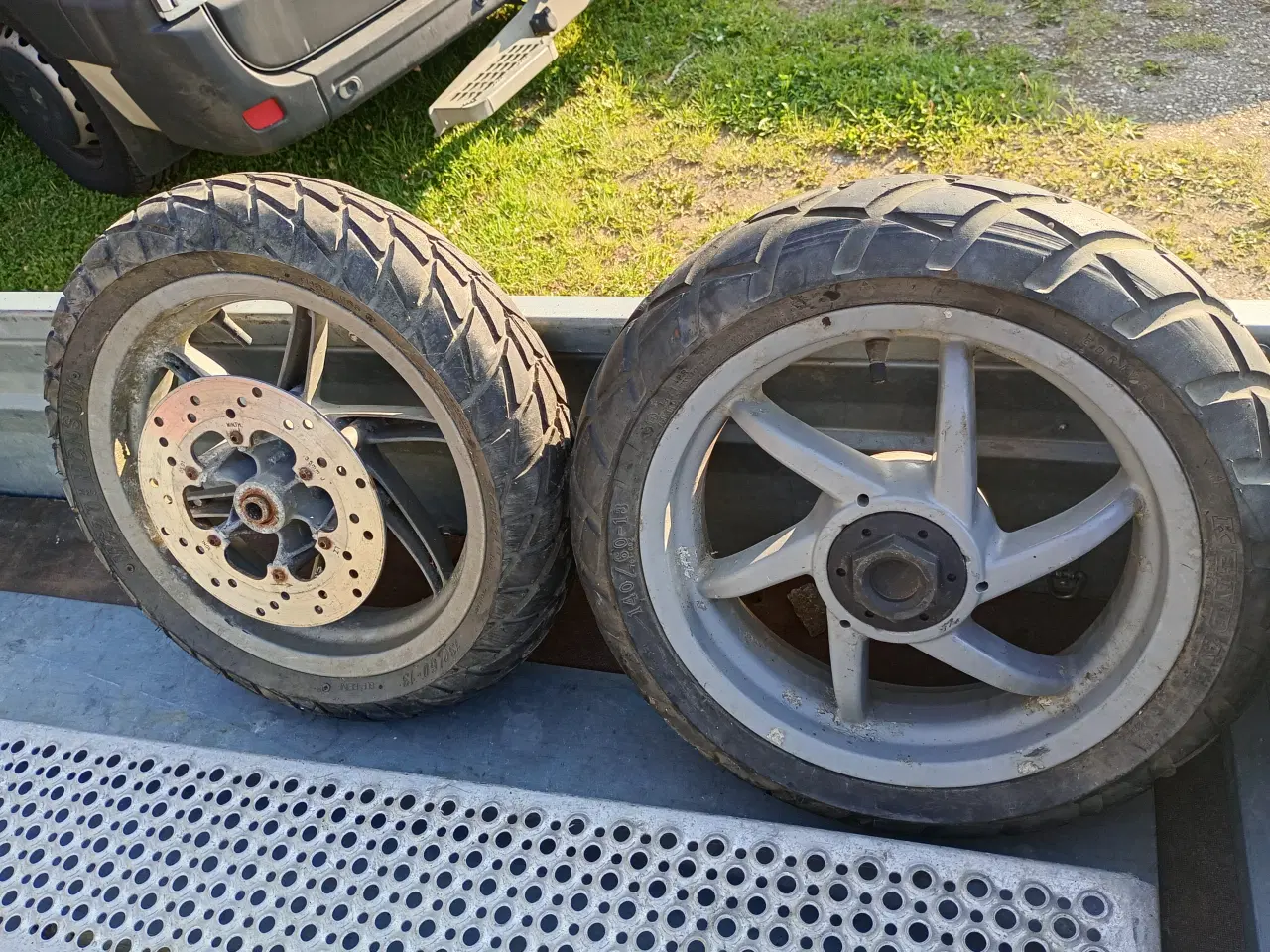 Billede 1 - Nrg 13" fælge med gode dæk