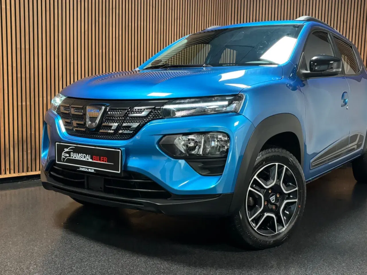 Billede 2 - Dacia Spring  Comfort