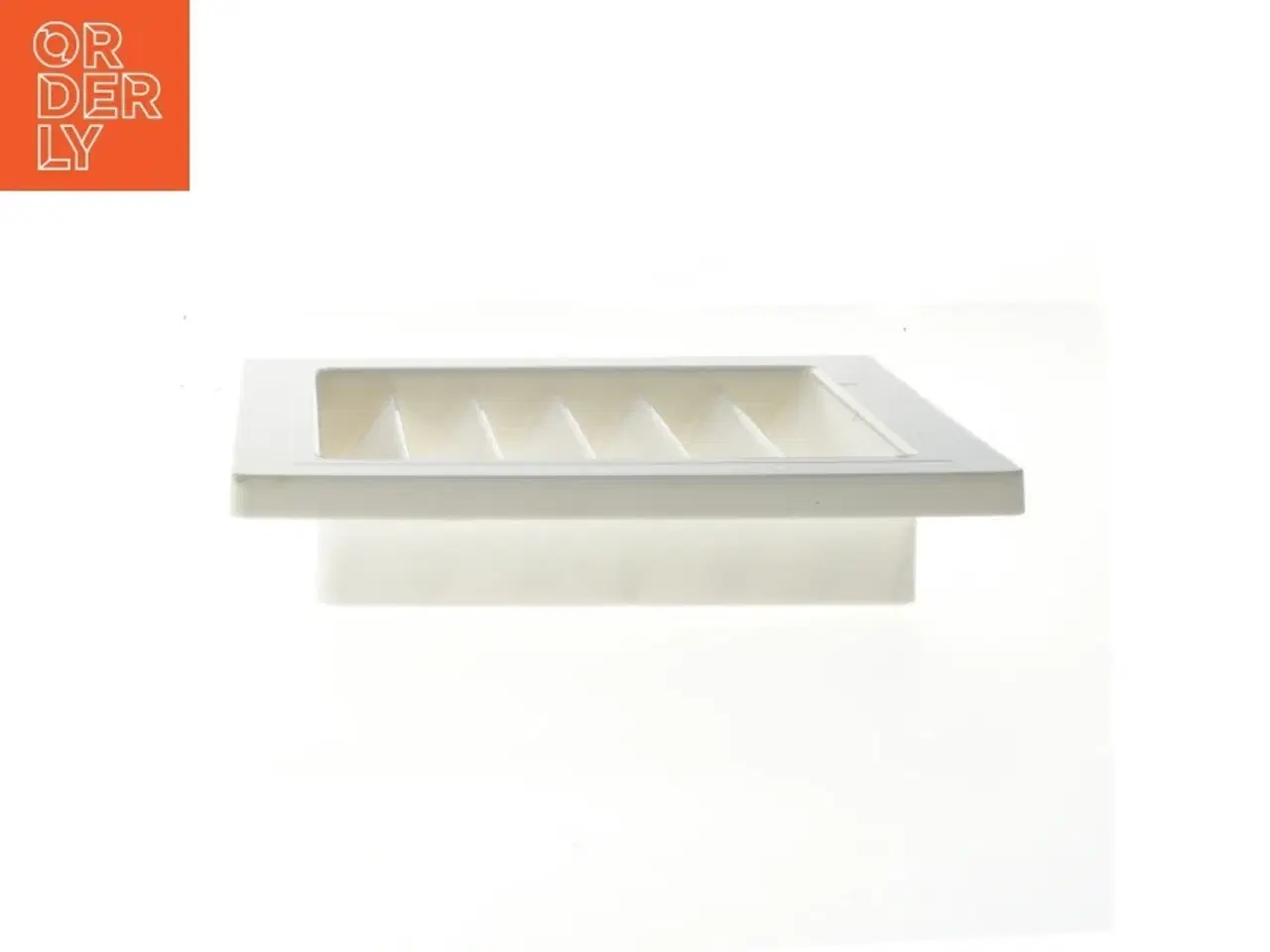 Billede 2 - Ventilationsrist fra LUX-vent (str. 18x18 cm)