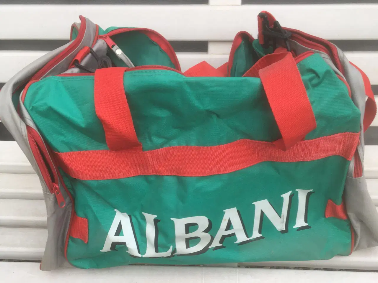 Billede 1 - Taske " ALBANI " stor .