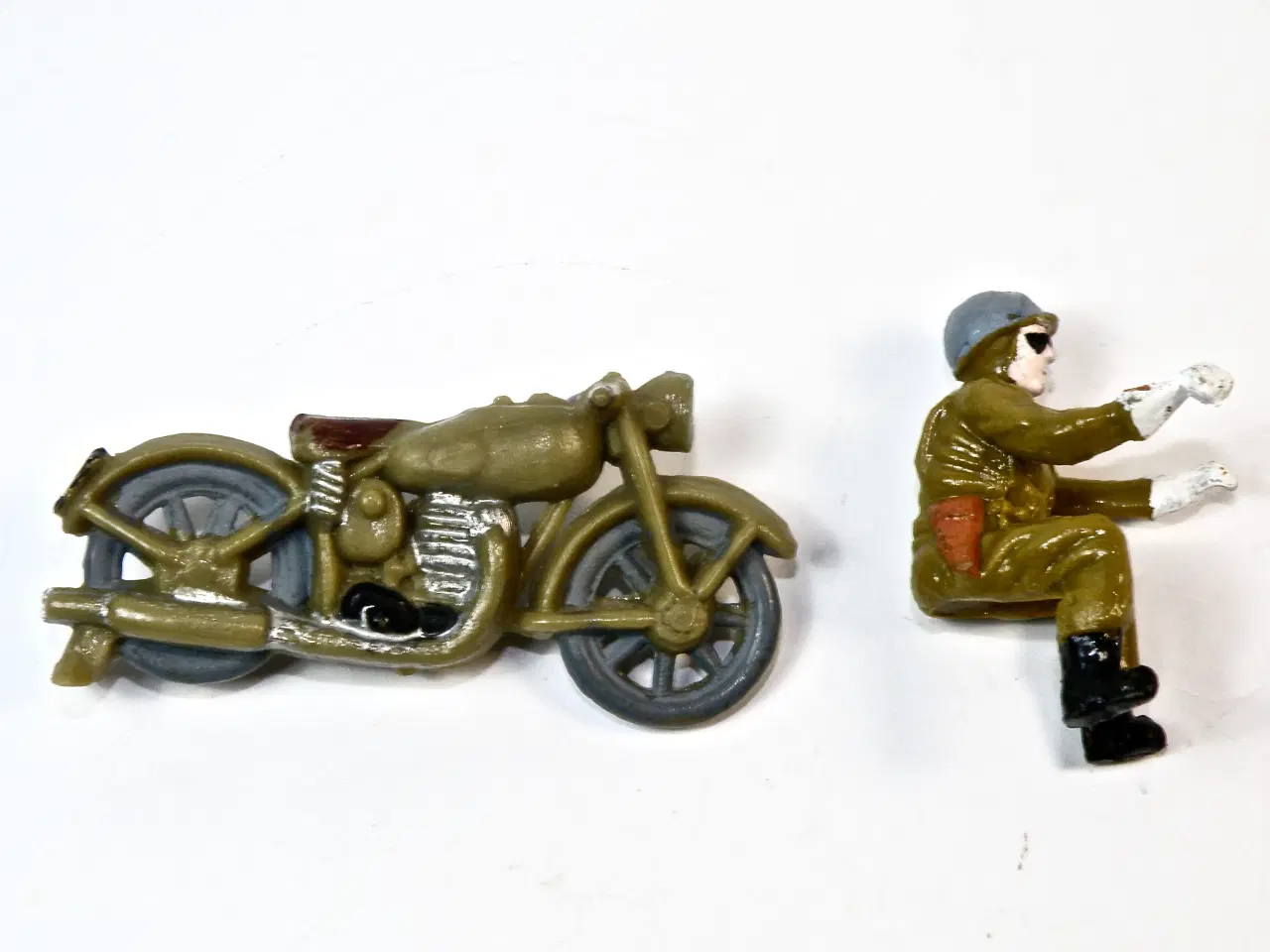 Billede 4 - REISLER- motorordonans - 5,5 cm. figur serie