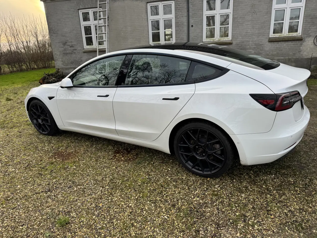 Billede 3 - Tesla Model 3 Long Range AWD sælges
