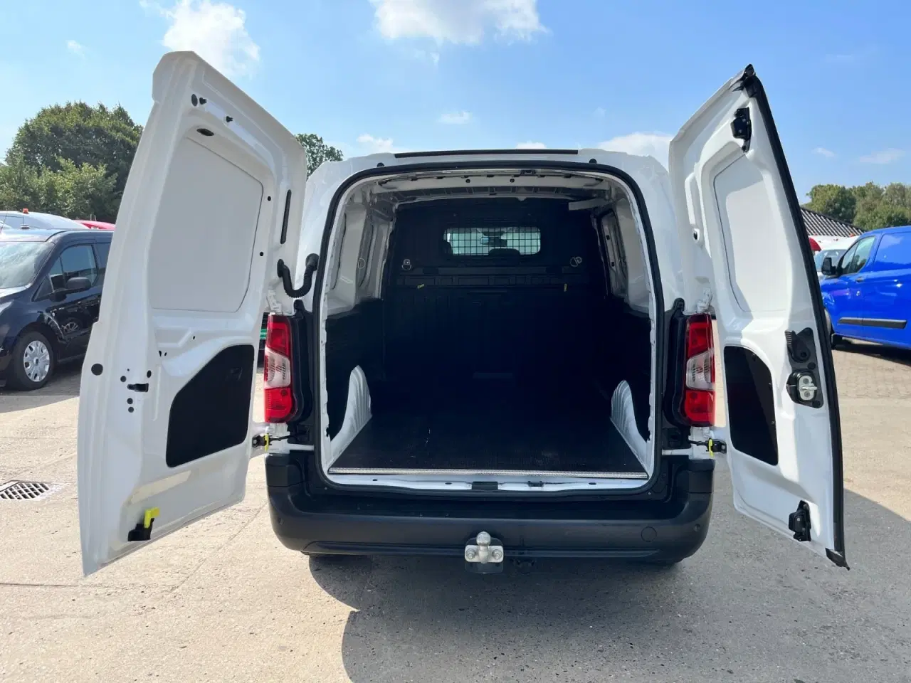 Billede 9 - Peugeot Partner 1,5 BlueHDi 130 L2V2 Plus EAT8 Van