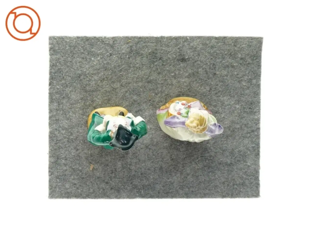 Billede 3 - Dekorativ figurer 2 stk. (str. 15 x 7cm)