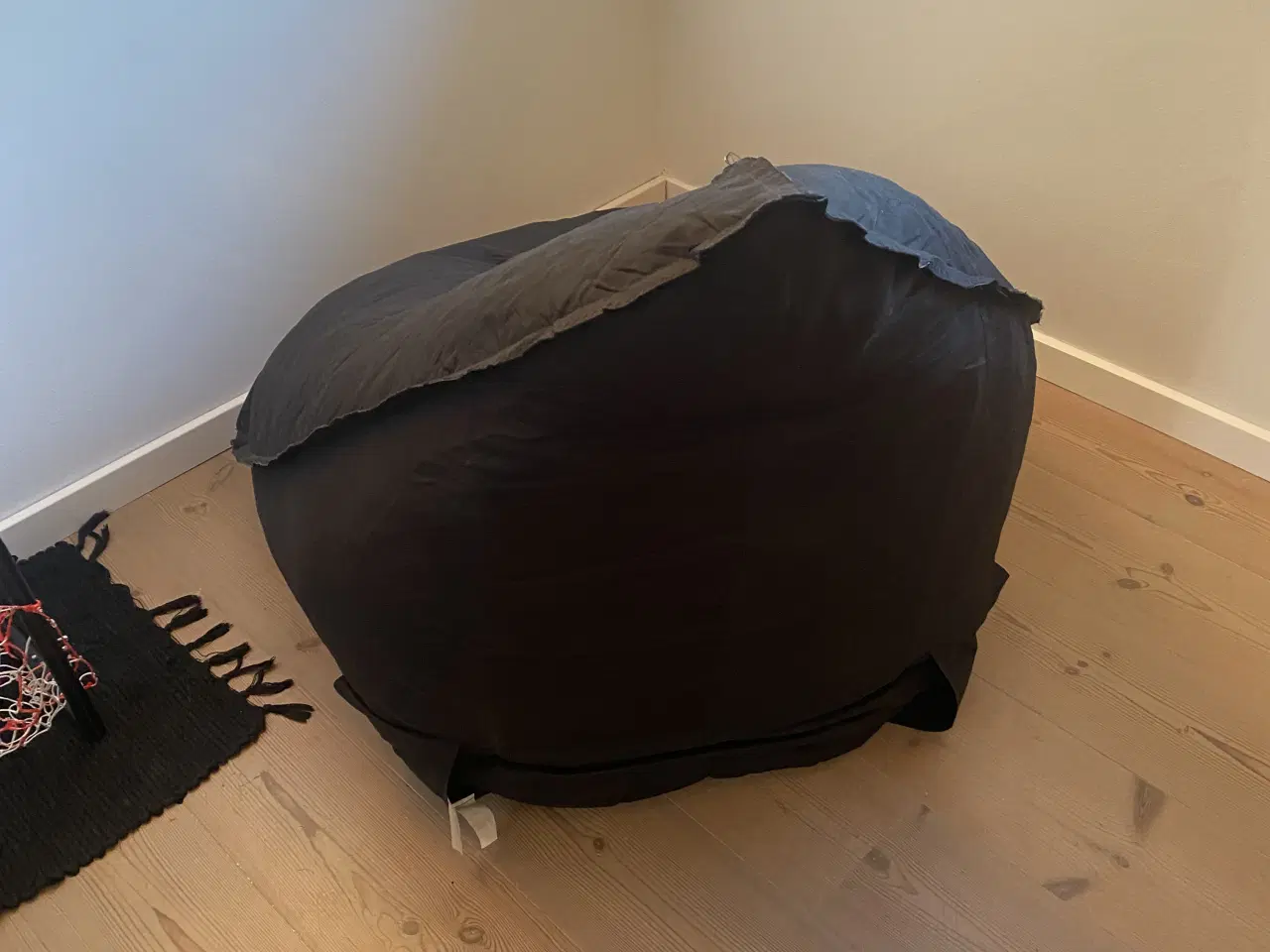 Billede 3 - Ergonomisk Sækkestol sort