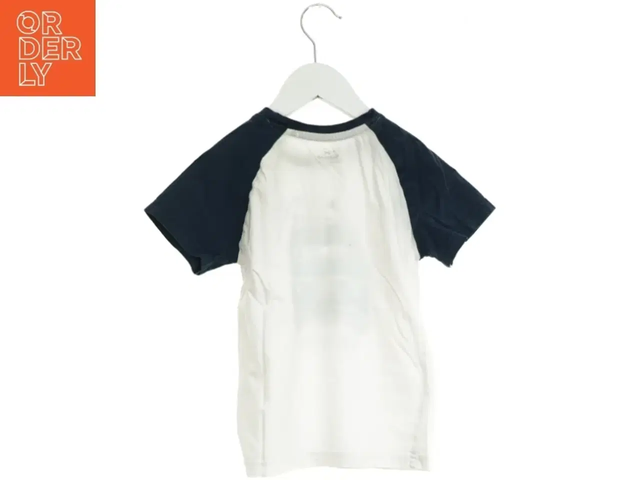 Billede 2 - T-Shirt (str. 116 cm)