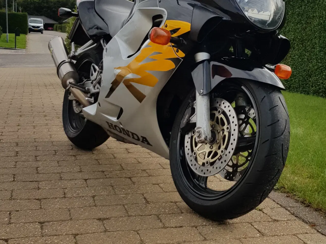 Billede 4 - Honda Cbr 600 F4