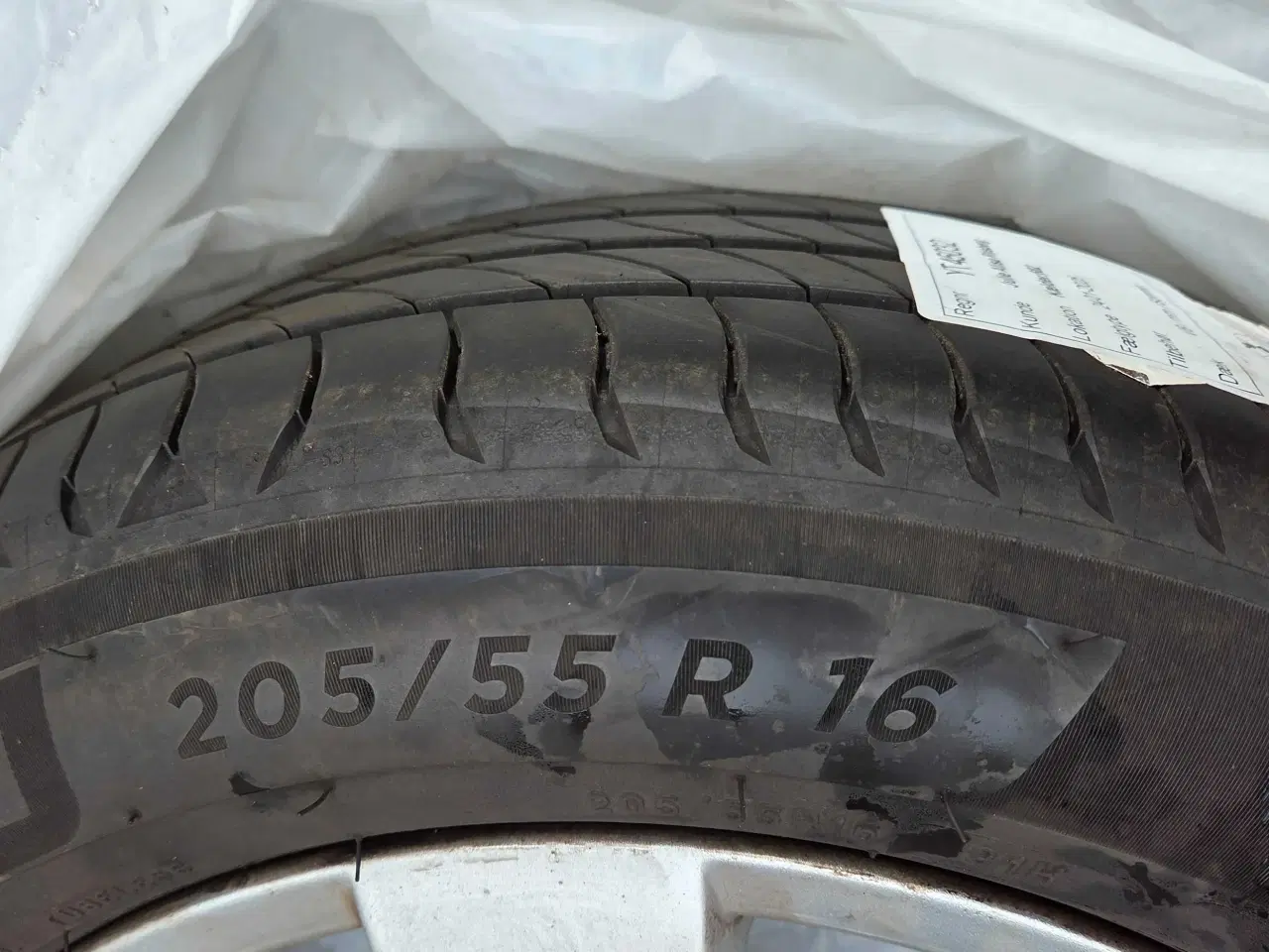 Billede 2 - Sommerdæk på alufælge