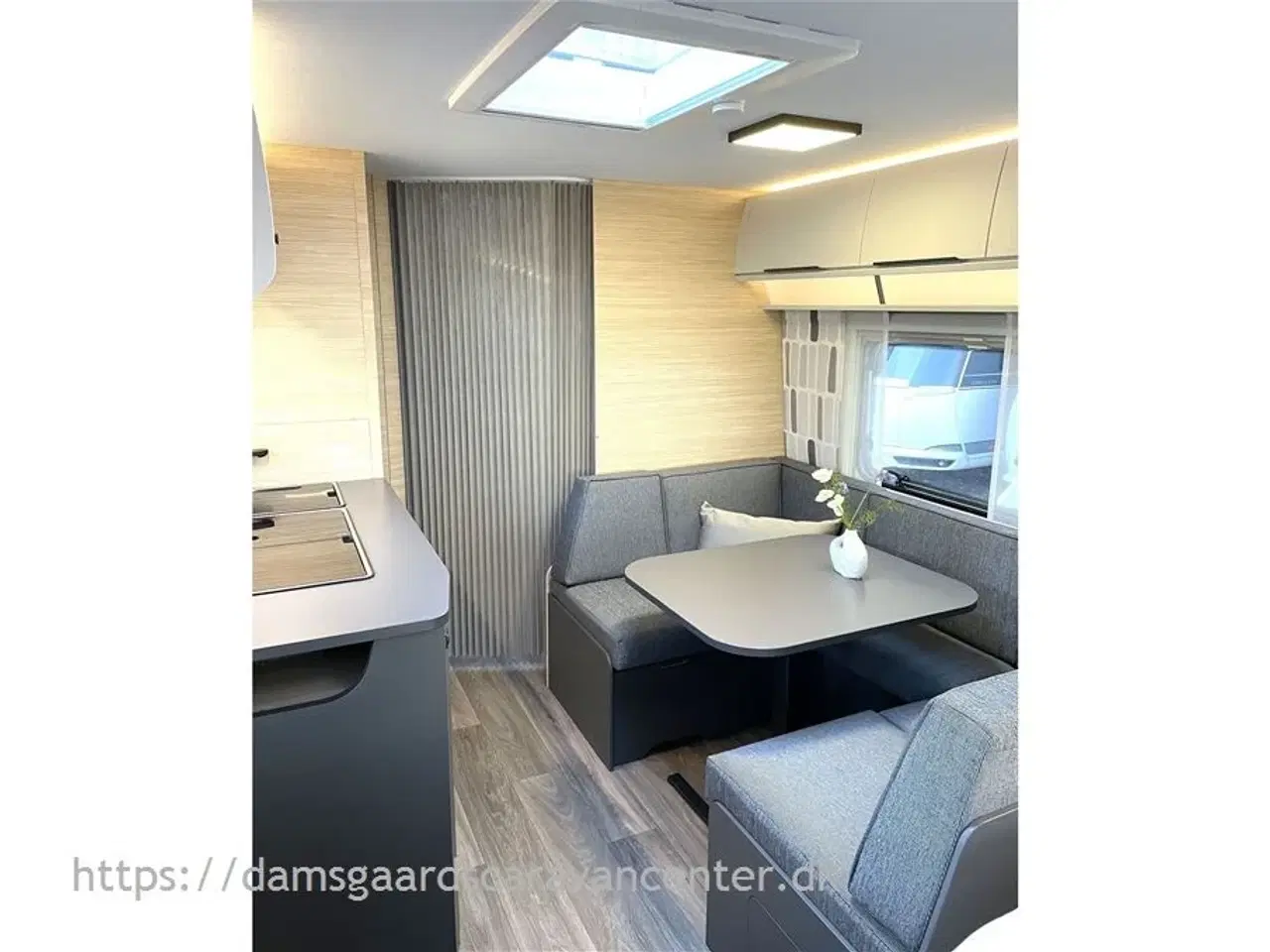 Billede 20 - 2026 - Fendt Apero 560 SKM   Dobbeltseng-Køjer-Combi E-Gulvtemp.