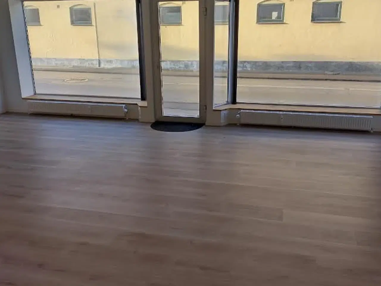 Billede 7 - Ny Istandsat butikslokale udlejes