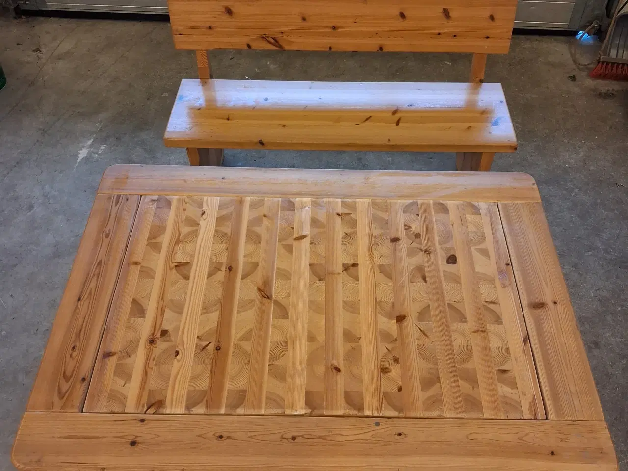 Billede 1 - BORD MED BÆNK