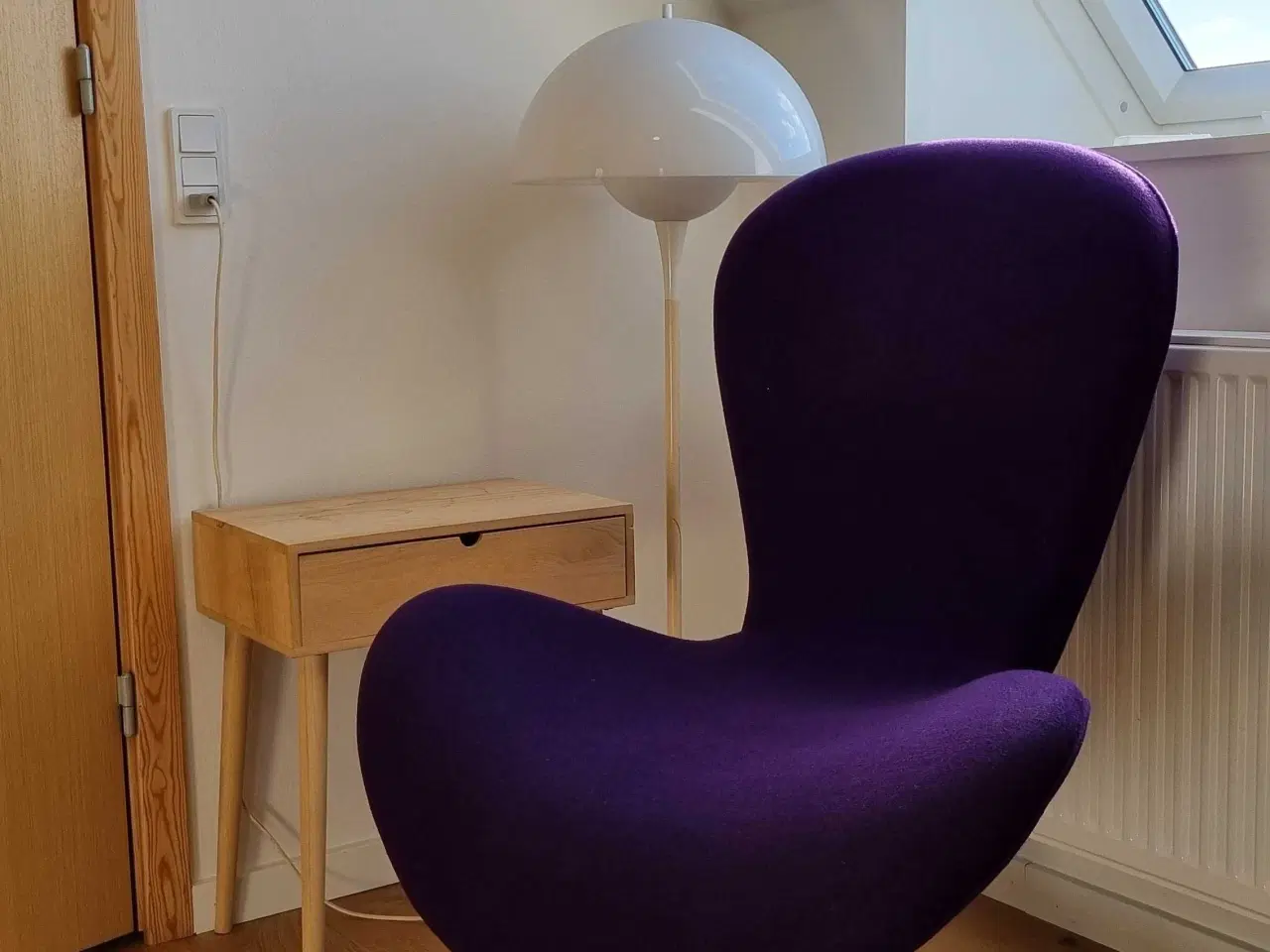 Billede 2 - Flot Sinnerup stol i Verner Panton-stil