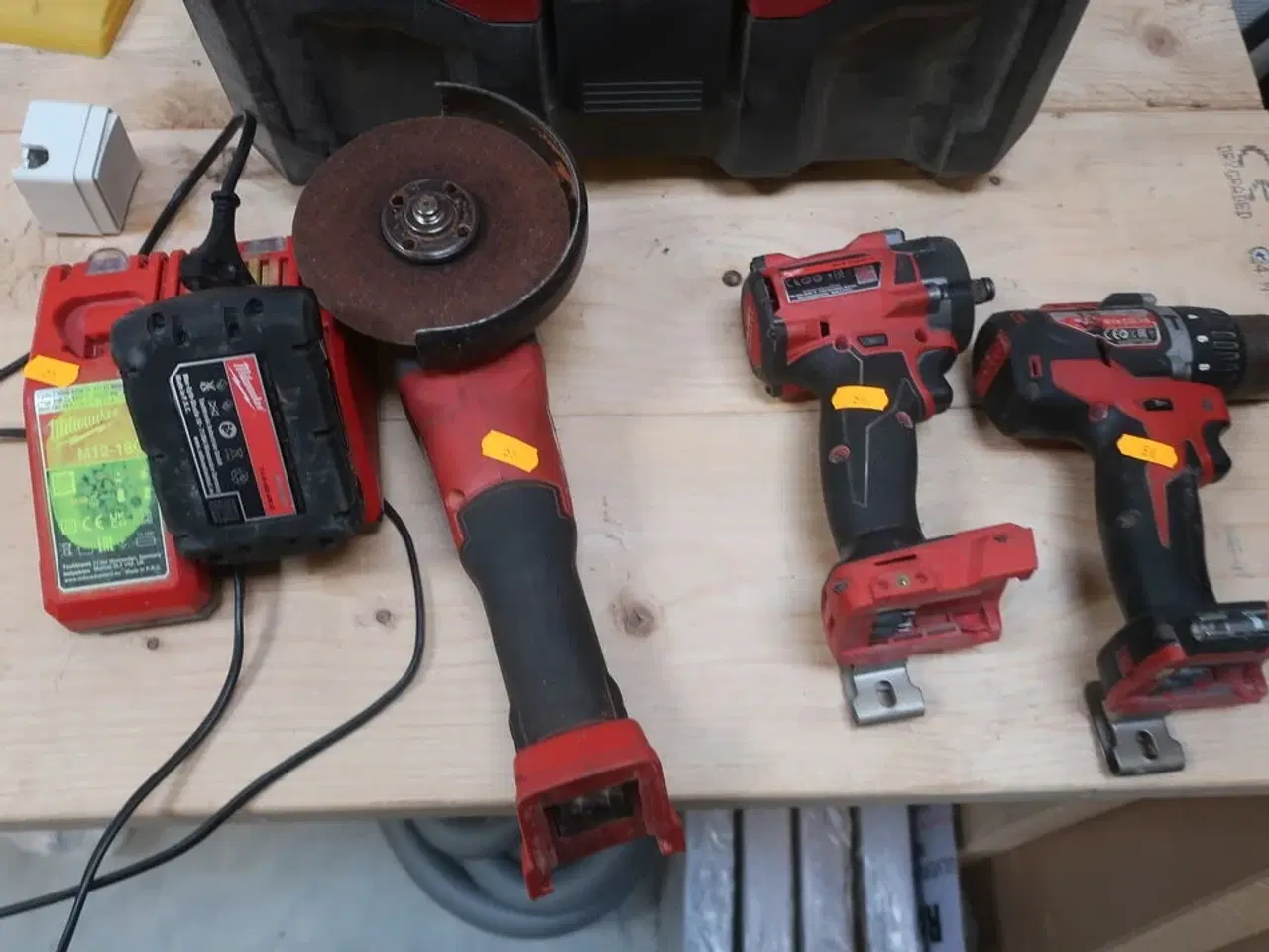 Billede 2 - 4 stk. akku håndværktøj MILWAUKEE