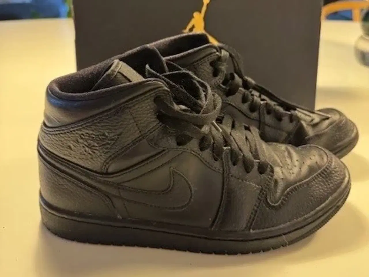 Billede 4 - Air Jordan Sneakers 1 MID