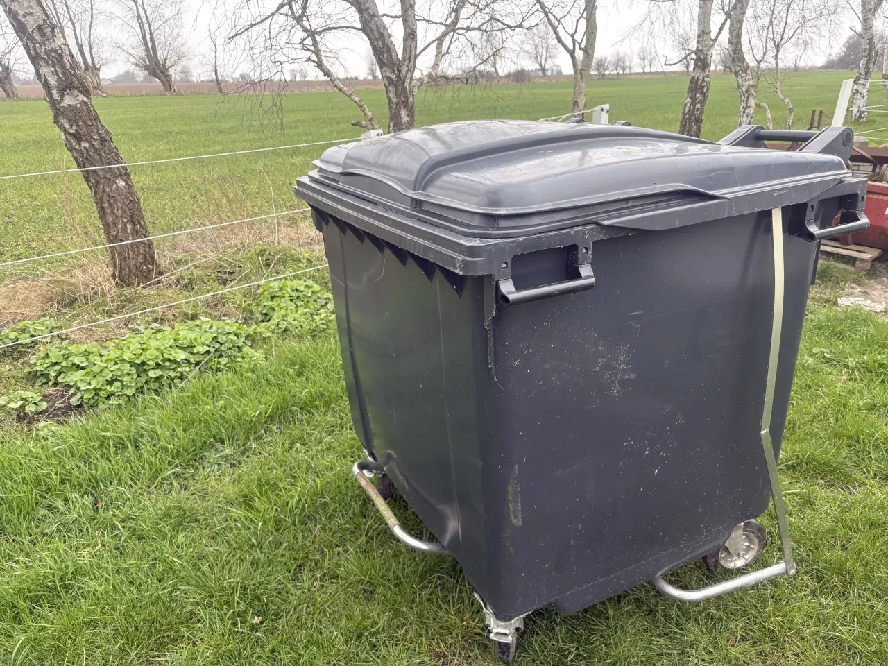 Billede 2 - Affaldscontainer  1200 liter 