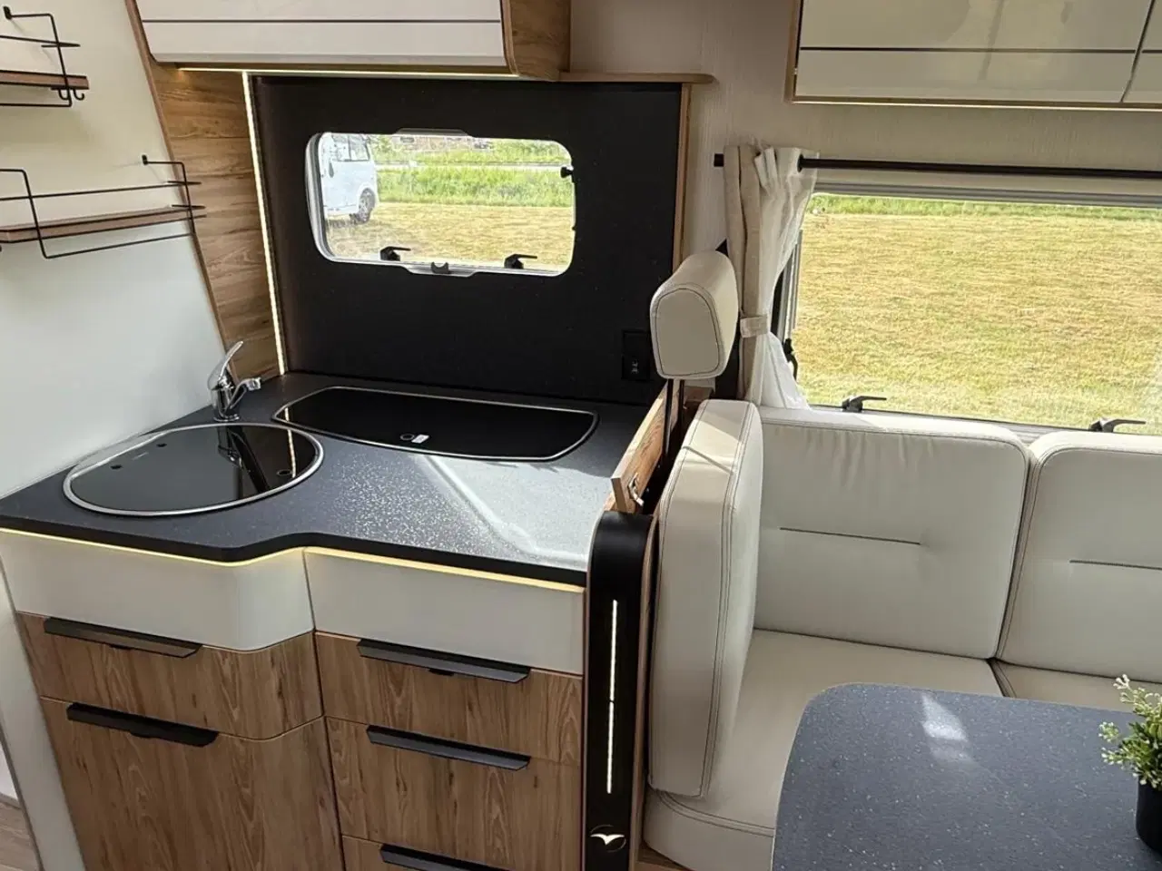 Billede 12 - Pilote P 746 FGJ Évidence