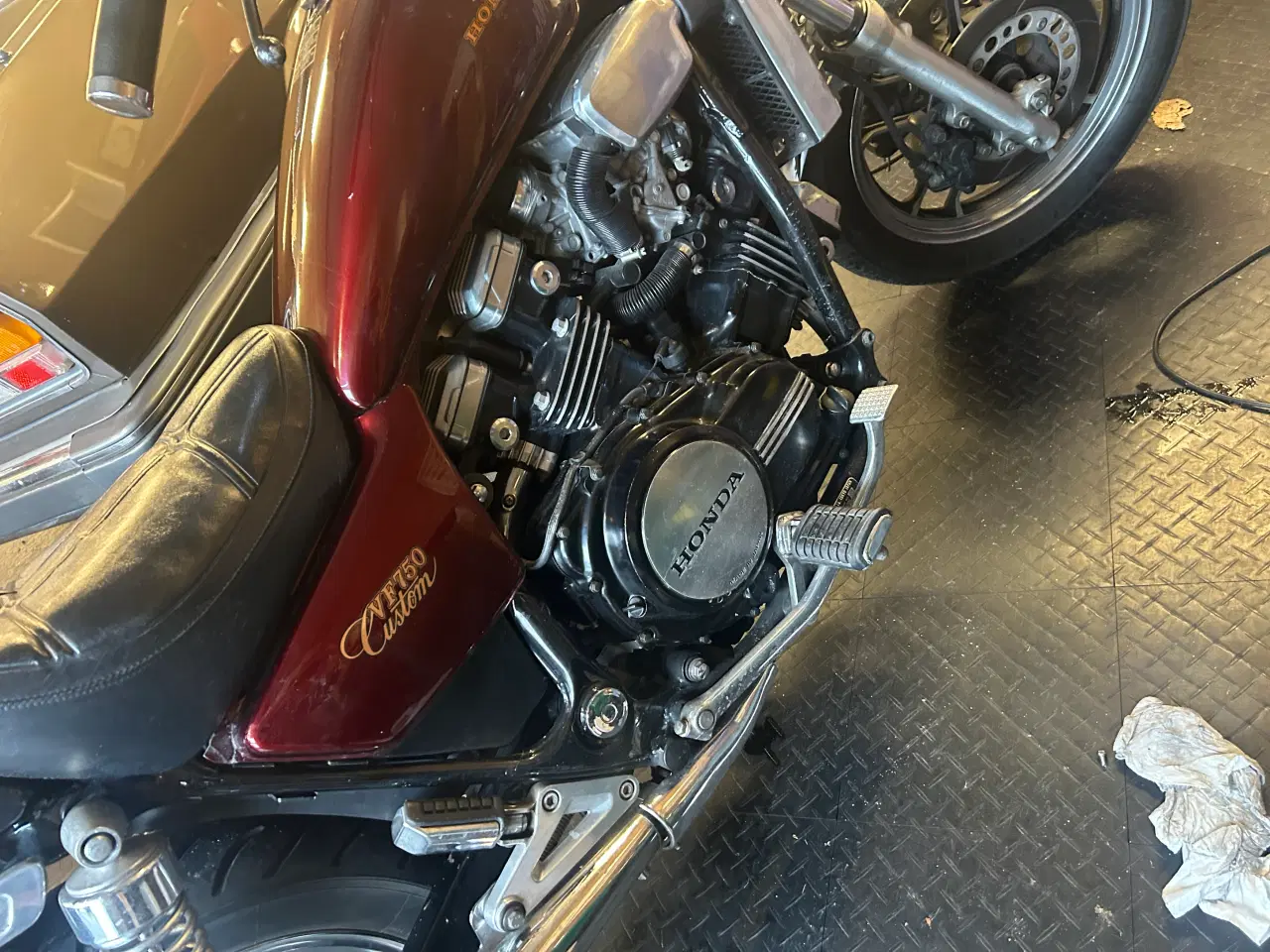 Billede 9 - Honda VF 750 Custom nysynet i fin stand