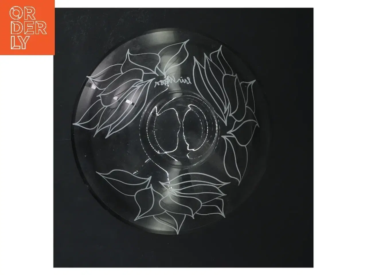 Billede 2 - Glas skål med blomstermønster (str. Ø 16 cm)