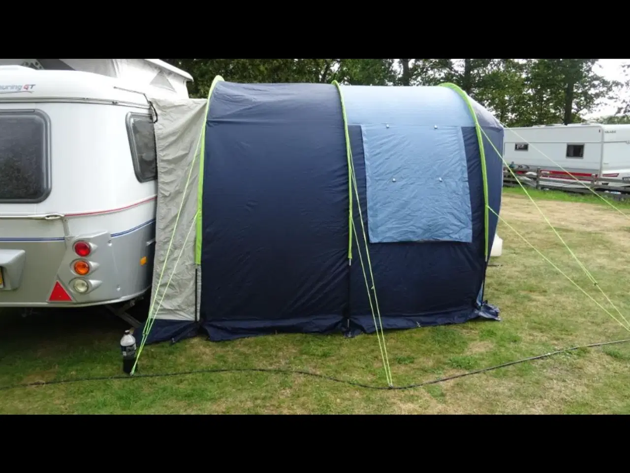 Billede 14 - Touring med hævetag -toilet