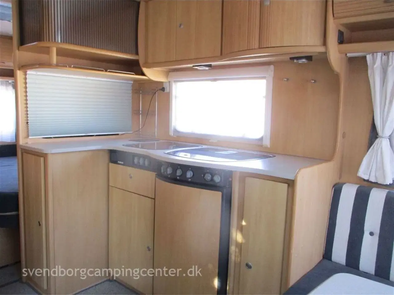 Billede 9 - 2004 - Dethleffs Camper 510 DB   Afhentningsvogn