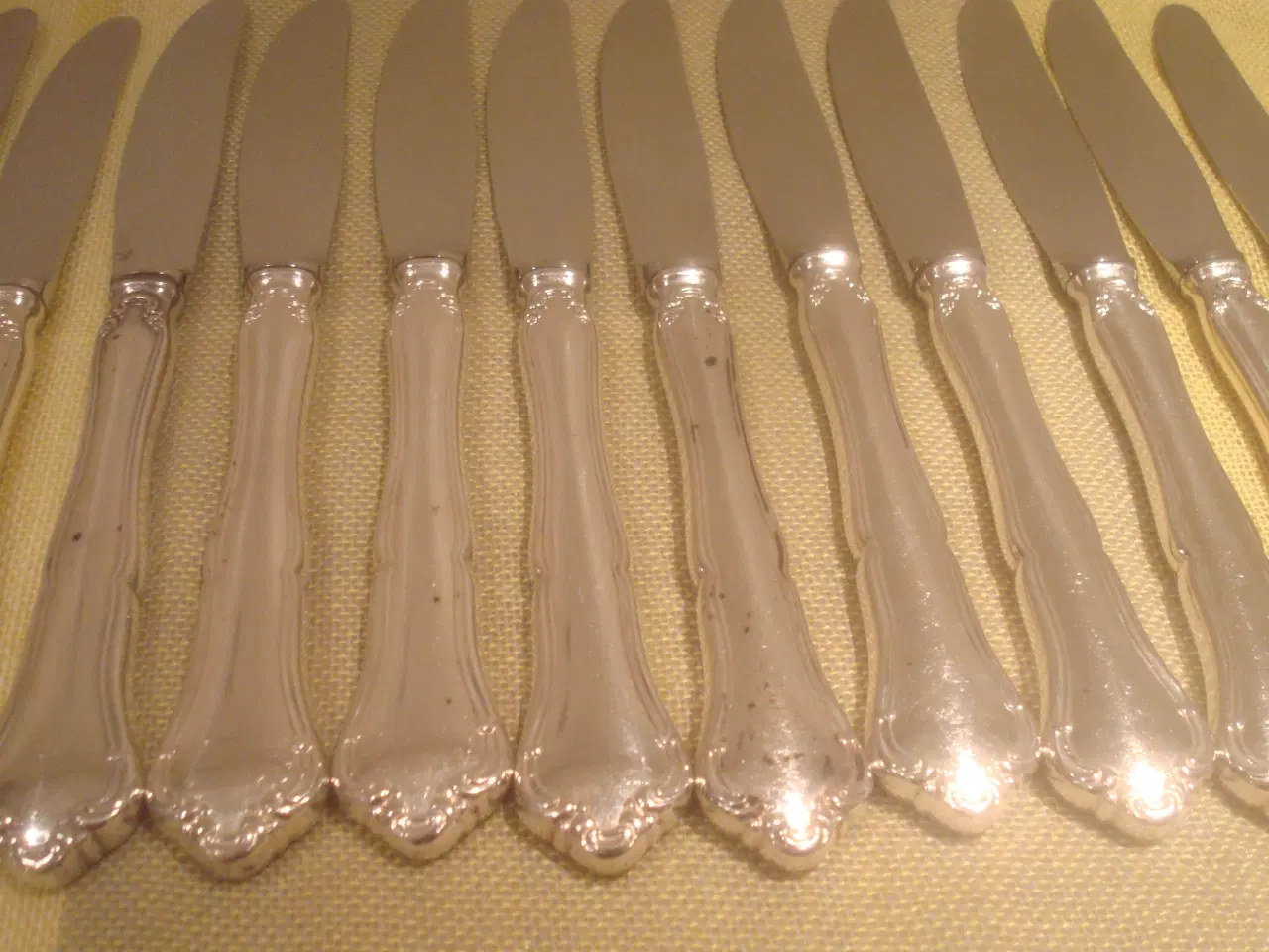 Billede 2 - ANNE MARIE SØLVKNIVE, 3-TÅRNET STEMPLER, 22 cm