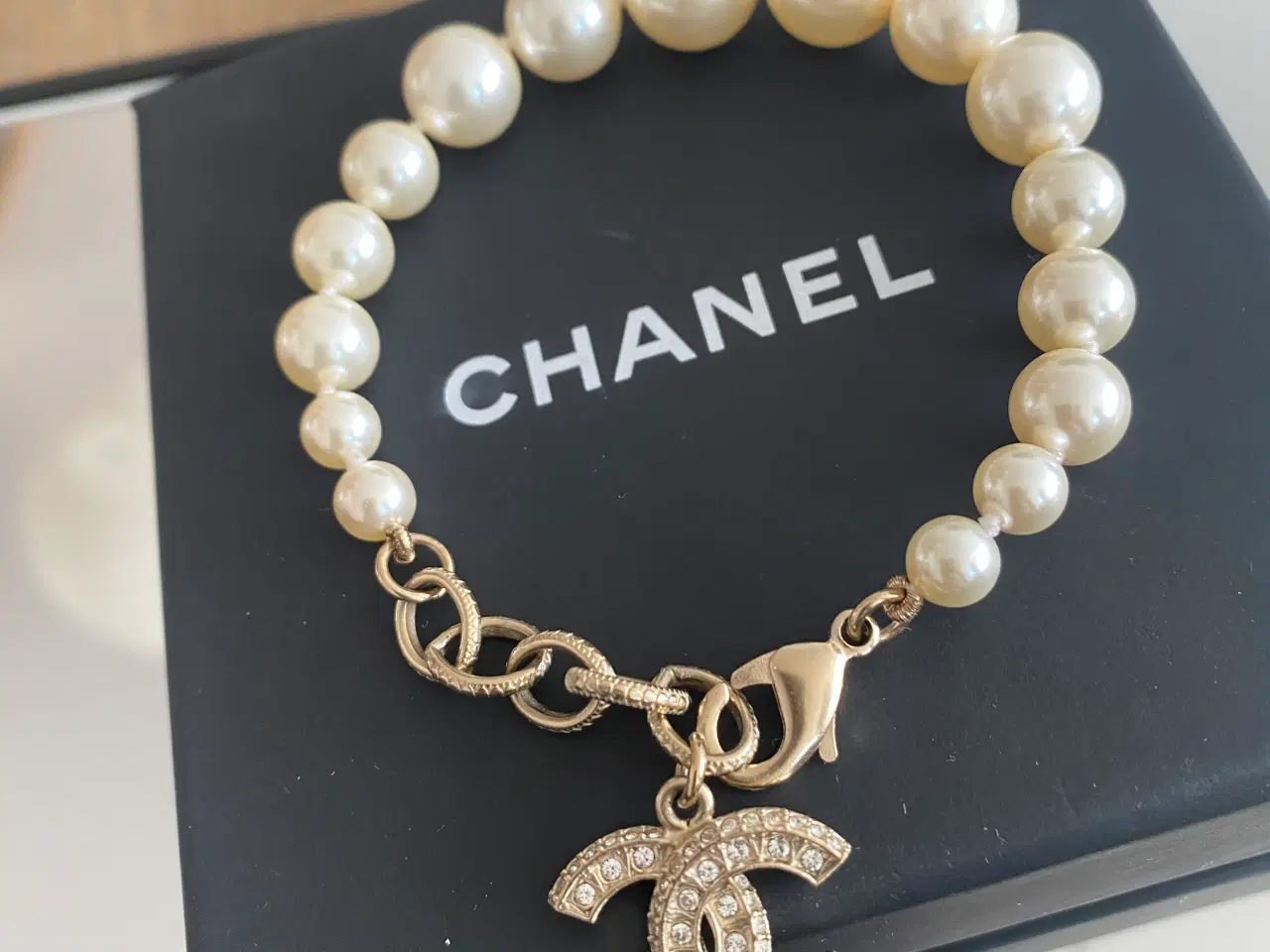 Billede 1 - Smukt Chanel armbånd