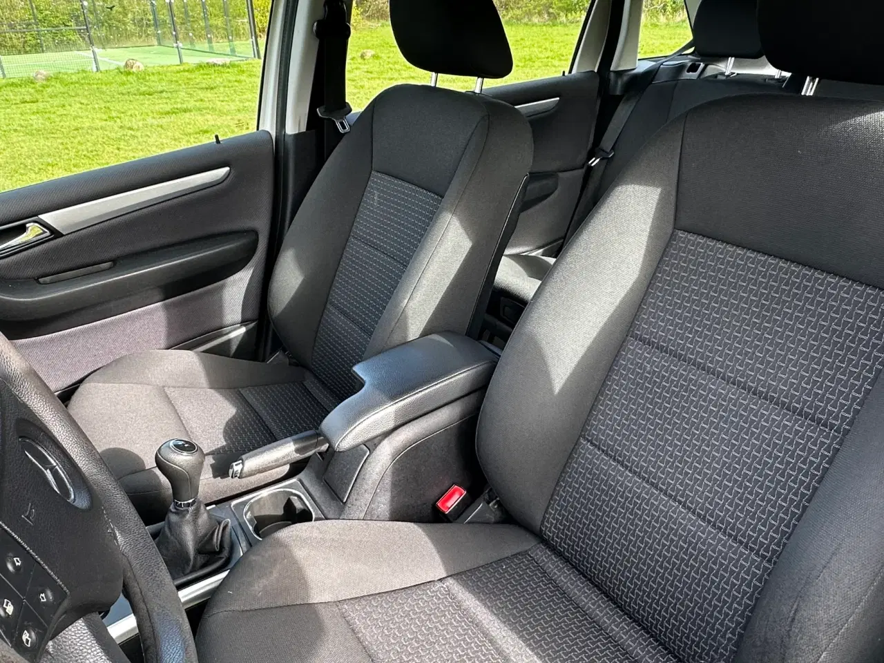 Billede 12 - Flot velholdt Mercedes, bliv billigt kørende.