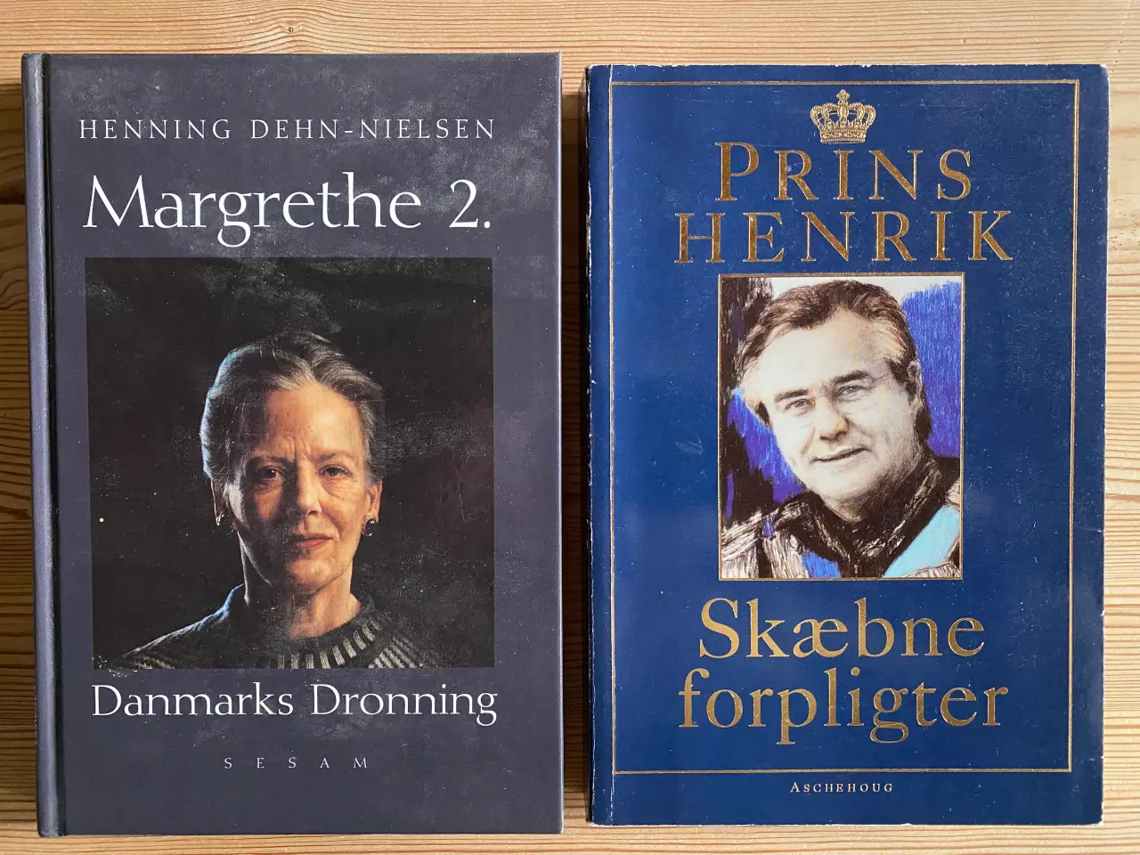 Billede 3 - 10 bøger om de kongelige