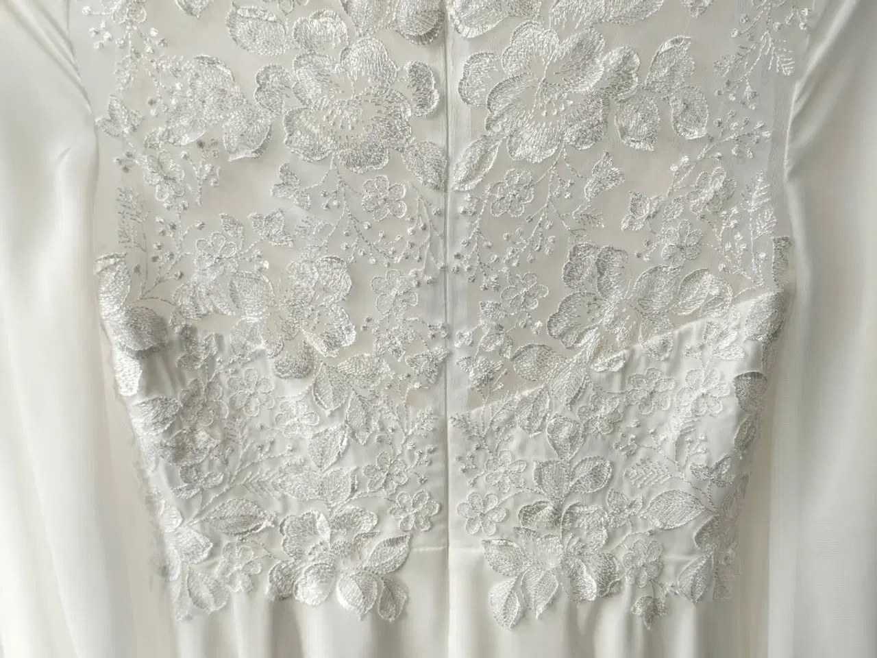 Billede 5 - Konfirmationskjole model Emsley