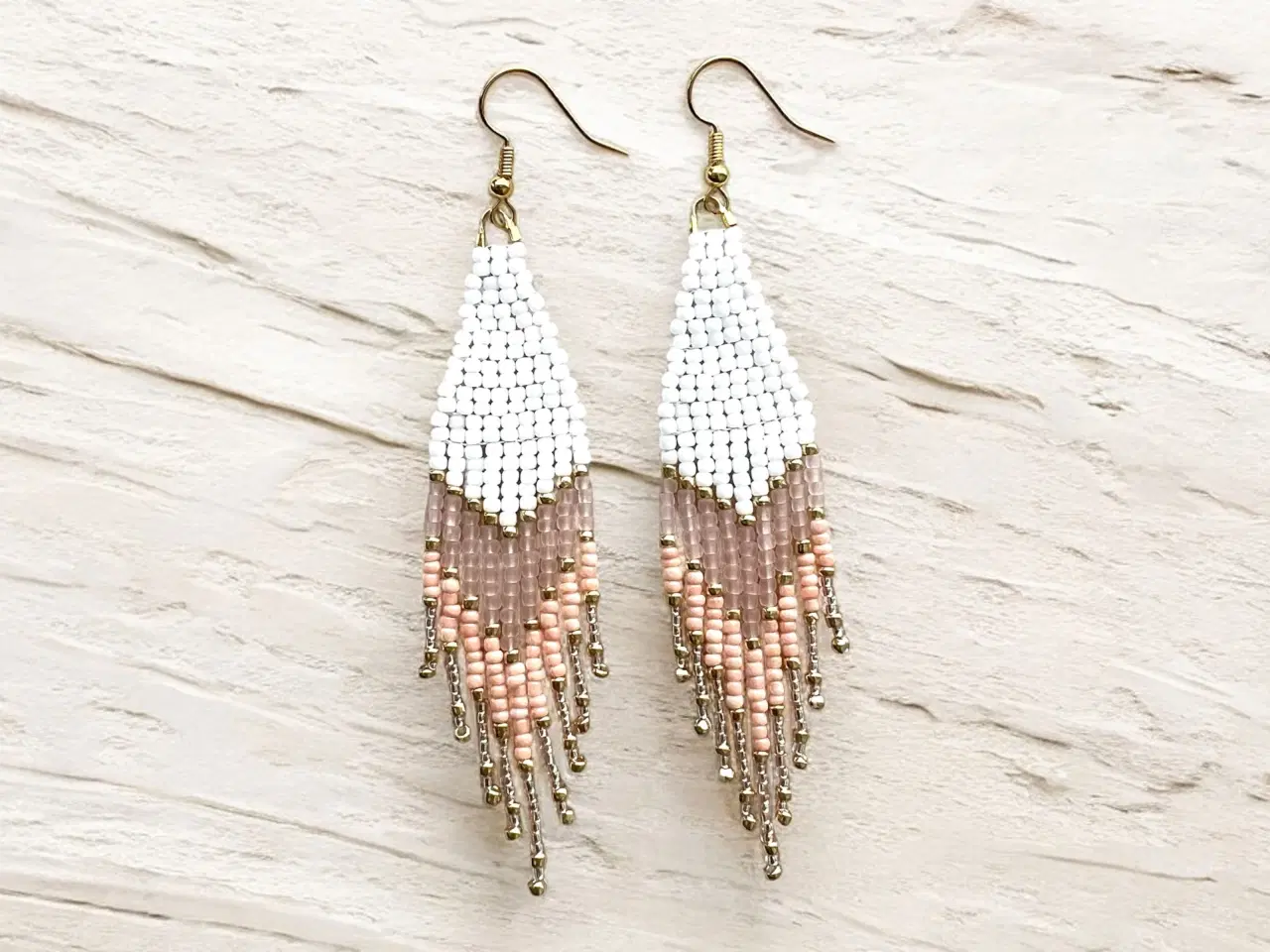 Billede 1 - Grønlandske øreringe, håndlavede