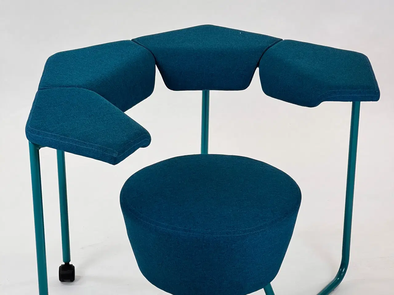 Billede 2 - FLOAT | Upholstered Ergonomic Group Task Chair
