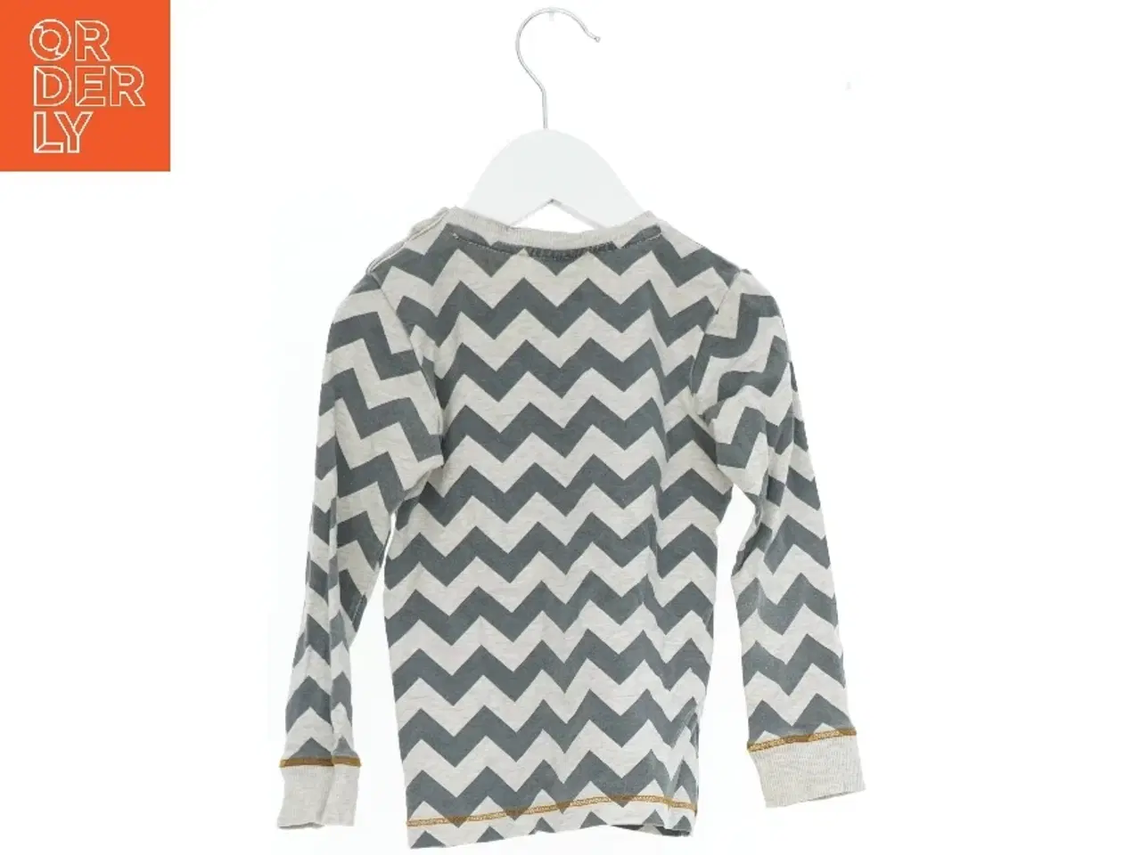 Billede 2 - Langærmet bluse med zigzag mønster fra En Fant (str. 92)