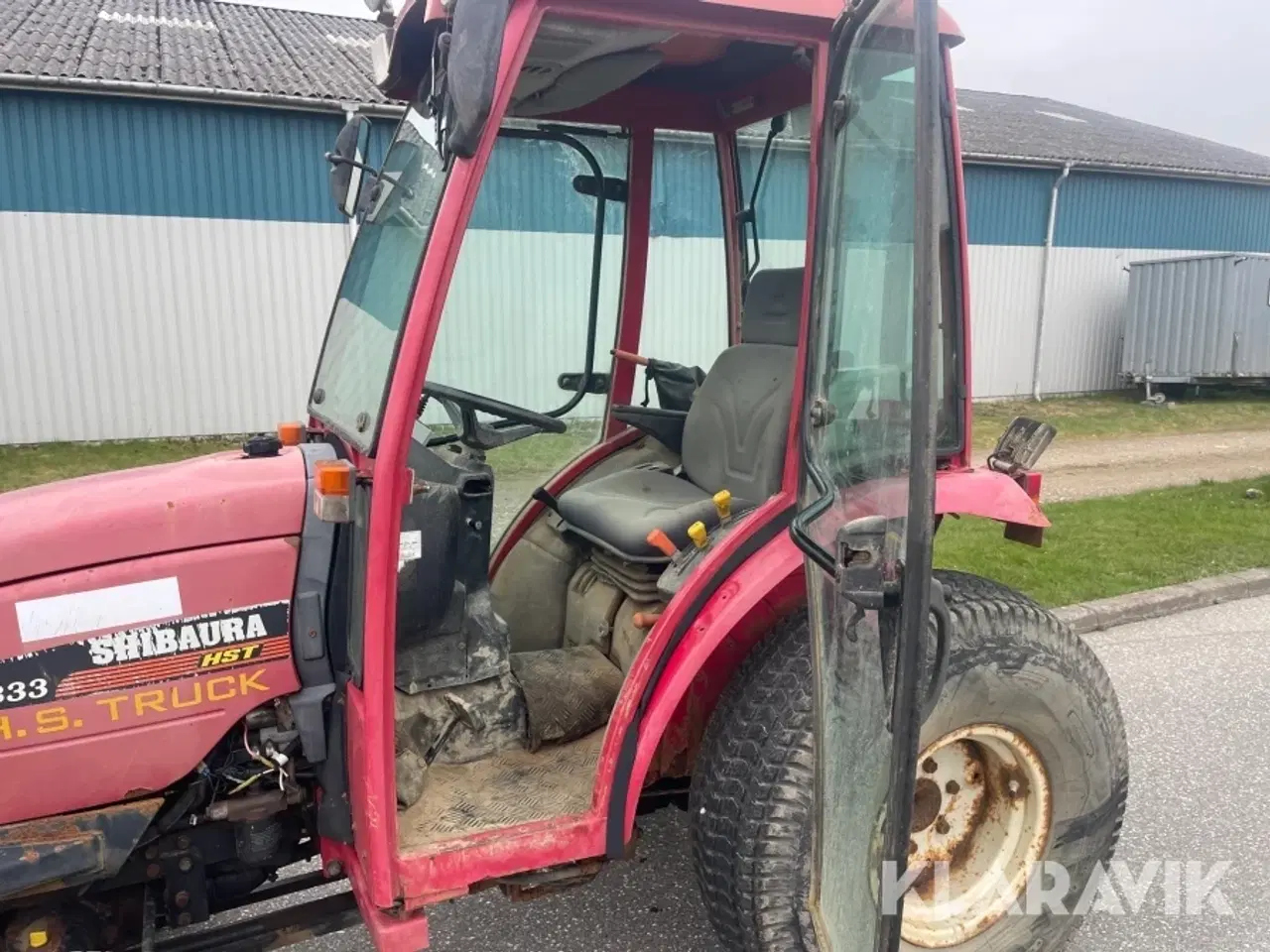 Billede 8 - Traktor Shibaura ST333 HST kompakt med kost