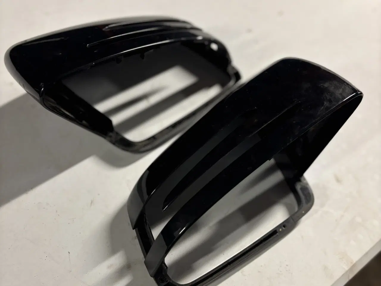 Billede 2 - Mercedes A klasse sidespejl covers fra A45 AMG