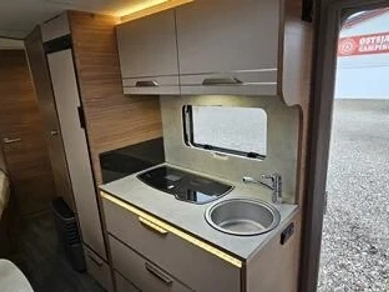 Billede 3 - Knaus Sport 540 FDK - SOMMERTILBUD - Mover Kr: 1.- Spar 18.698