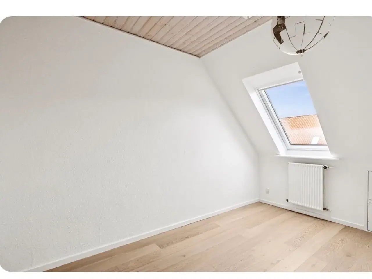 Billede 5 - Indflytningsklart rækkehus Med have